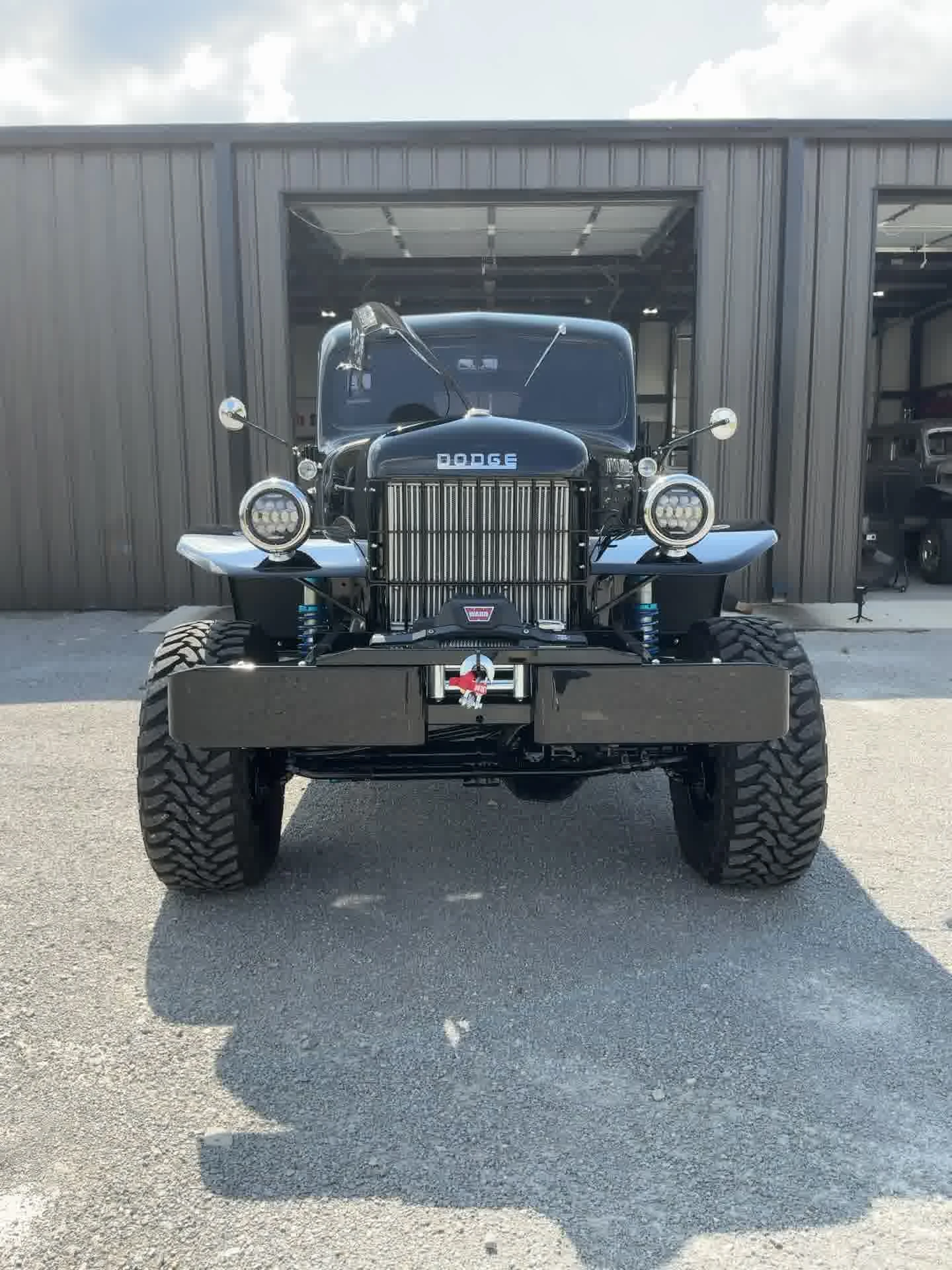 Synistra - Dodge Power Wagon 4-Door Cab - Image 1