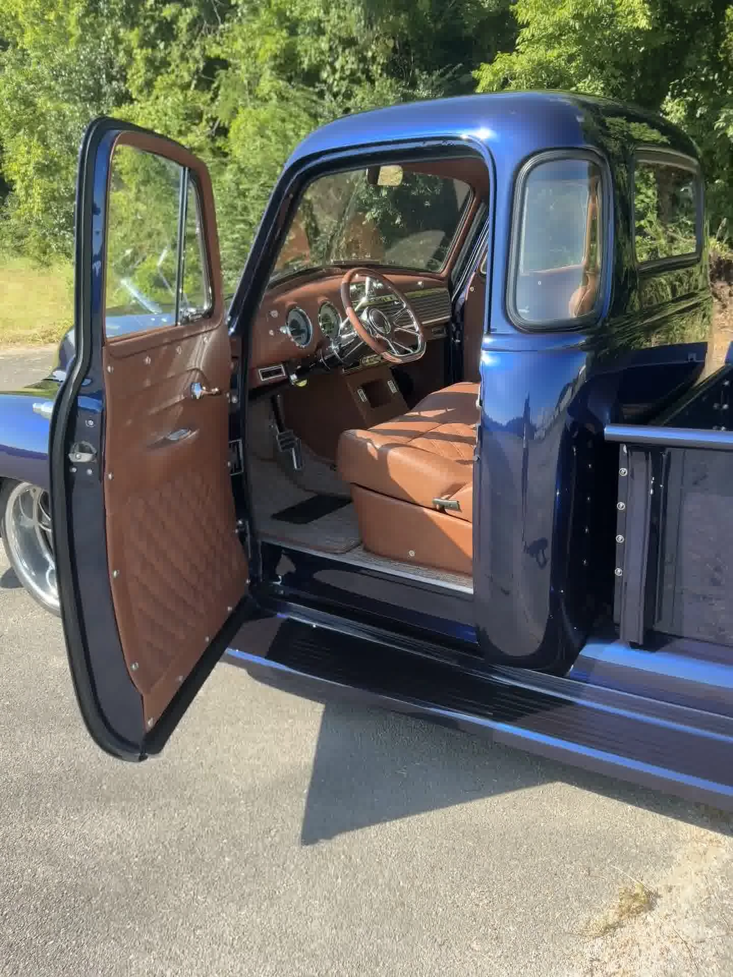 Chevy 5-Window Truck thumbnail 9