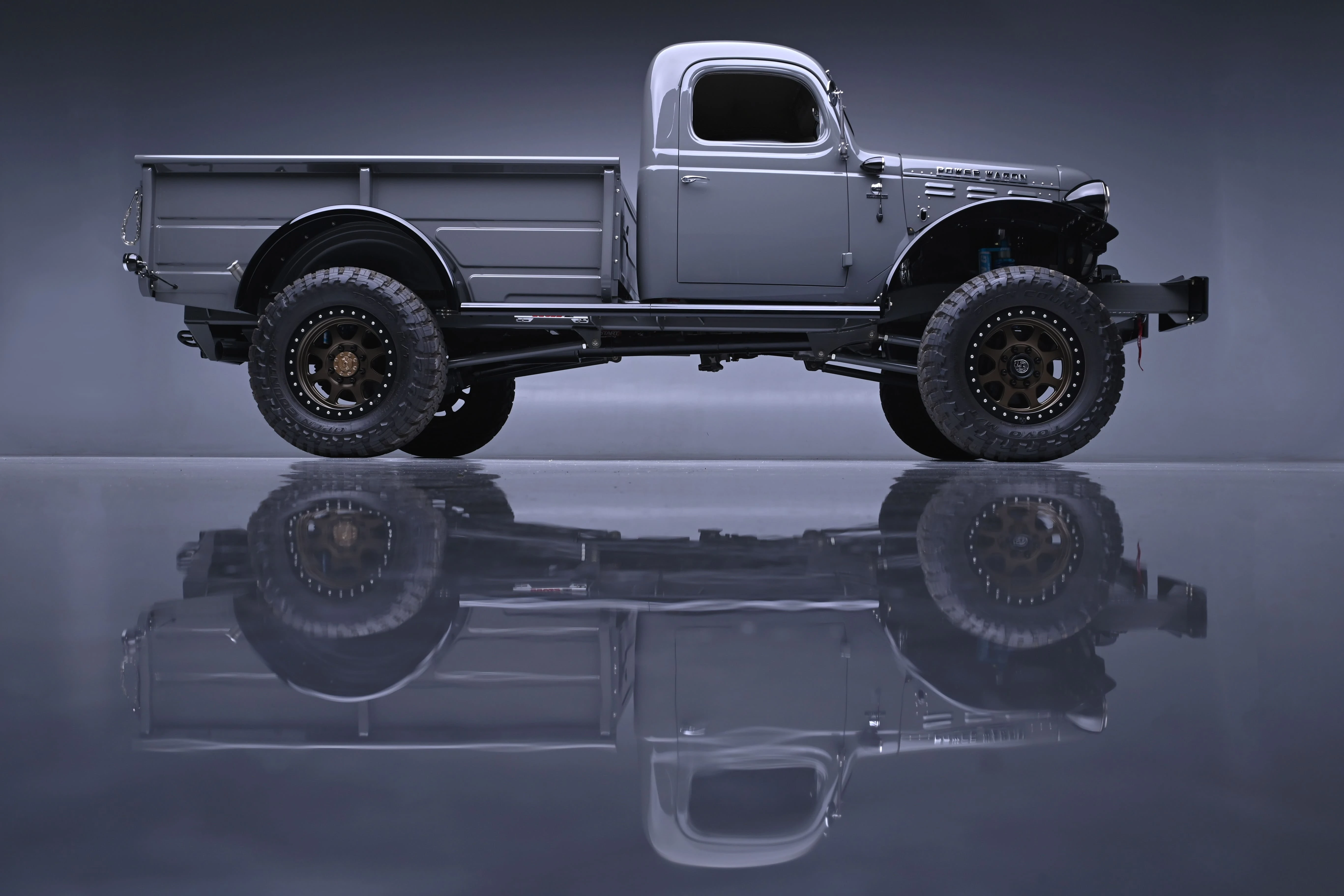 Dodge Power Wagon Single Cab thumbnail 4