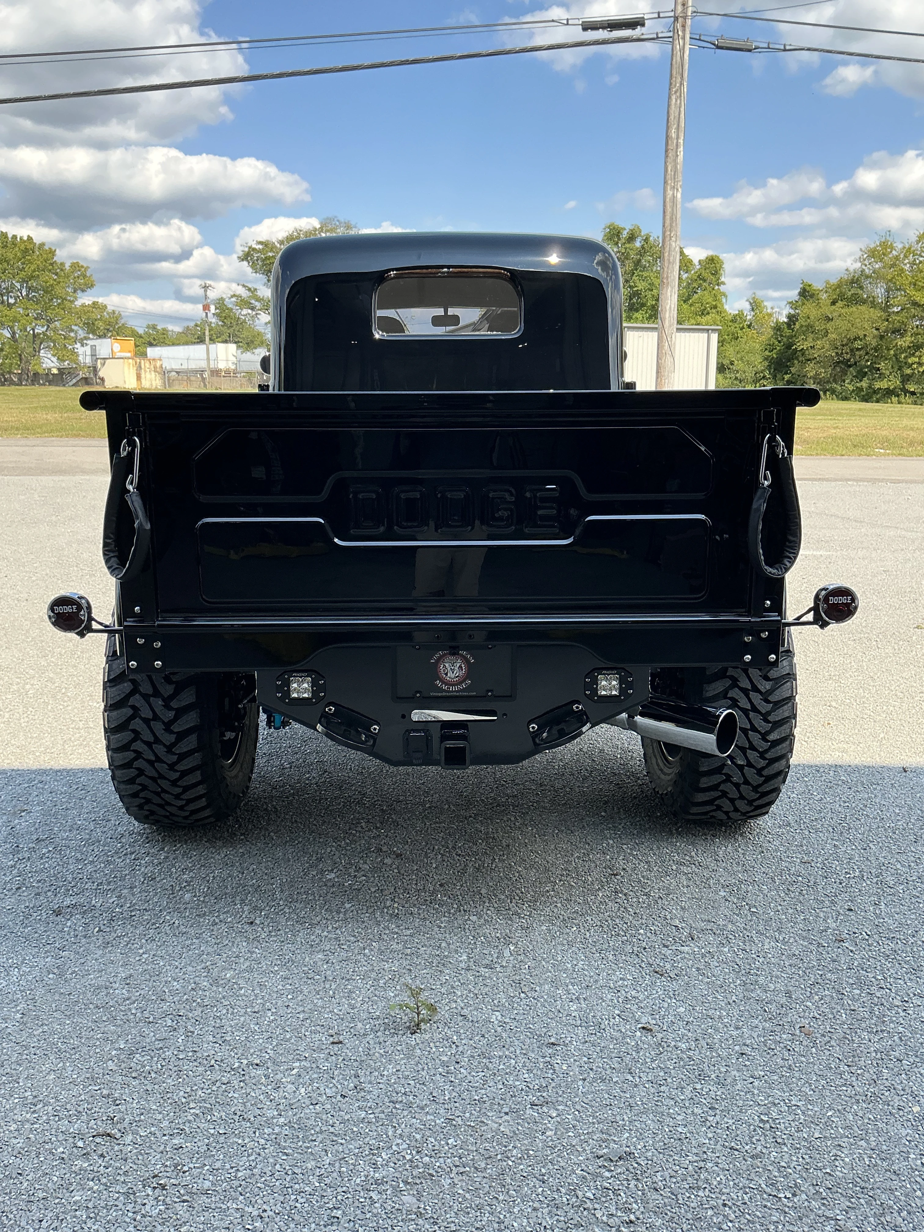 Dodge Power Wagon 4-Door Cab thumbnail 7