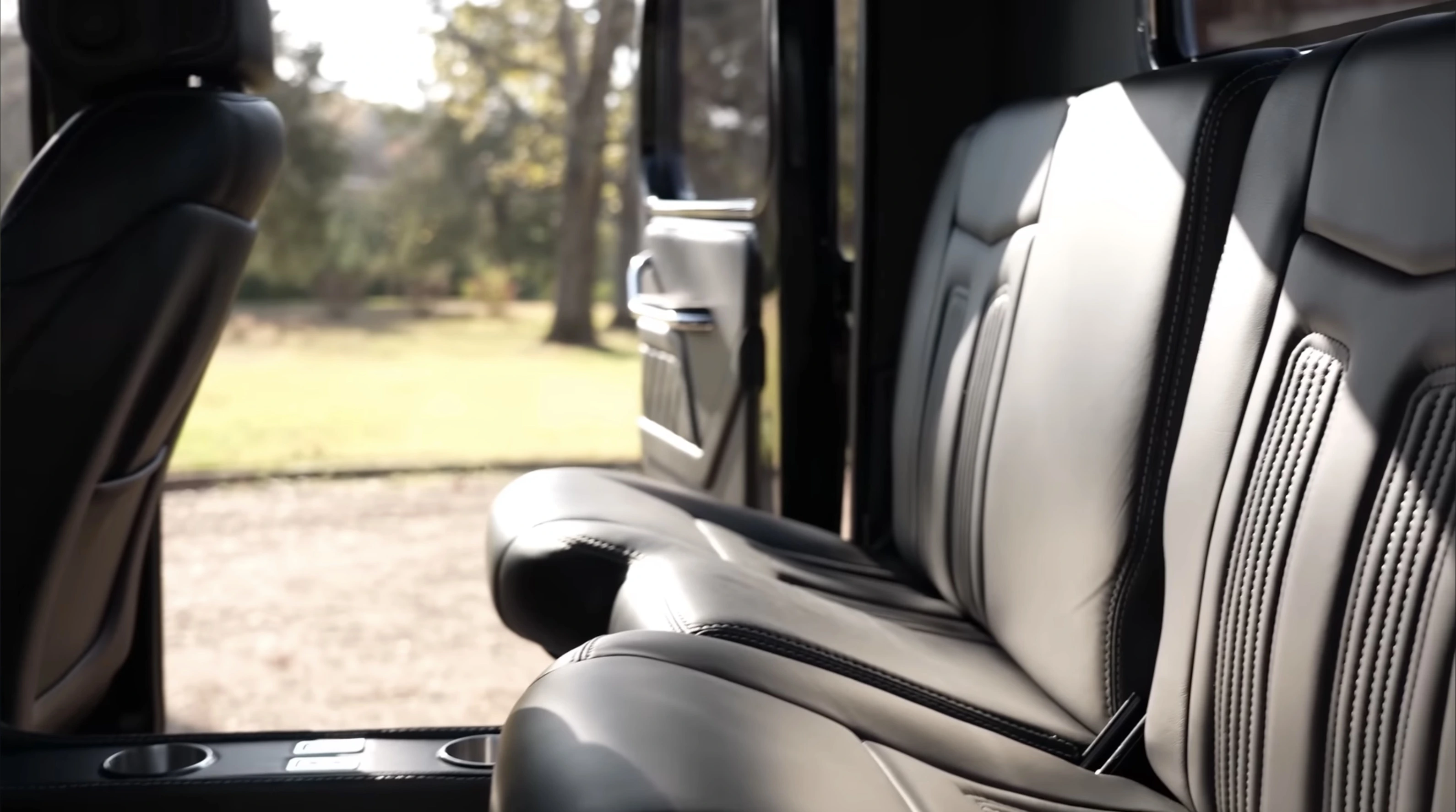 Dodge Power Wagon 4-Door Cab thumbnail 10