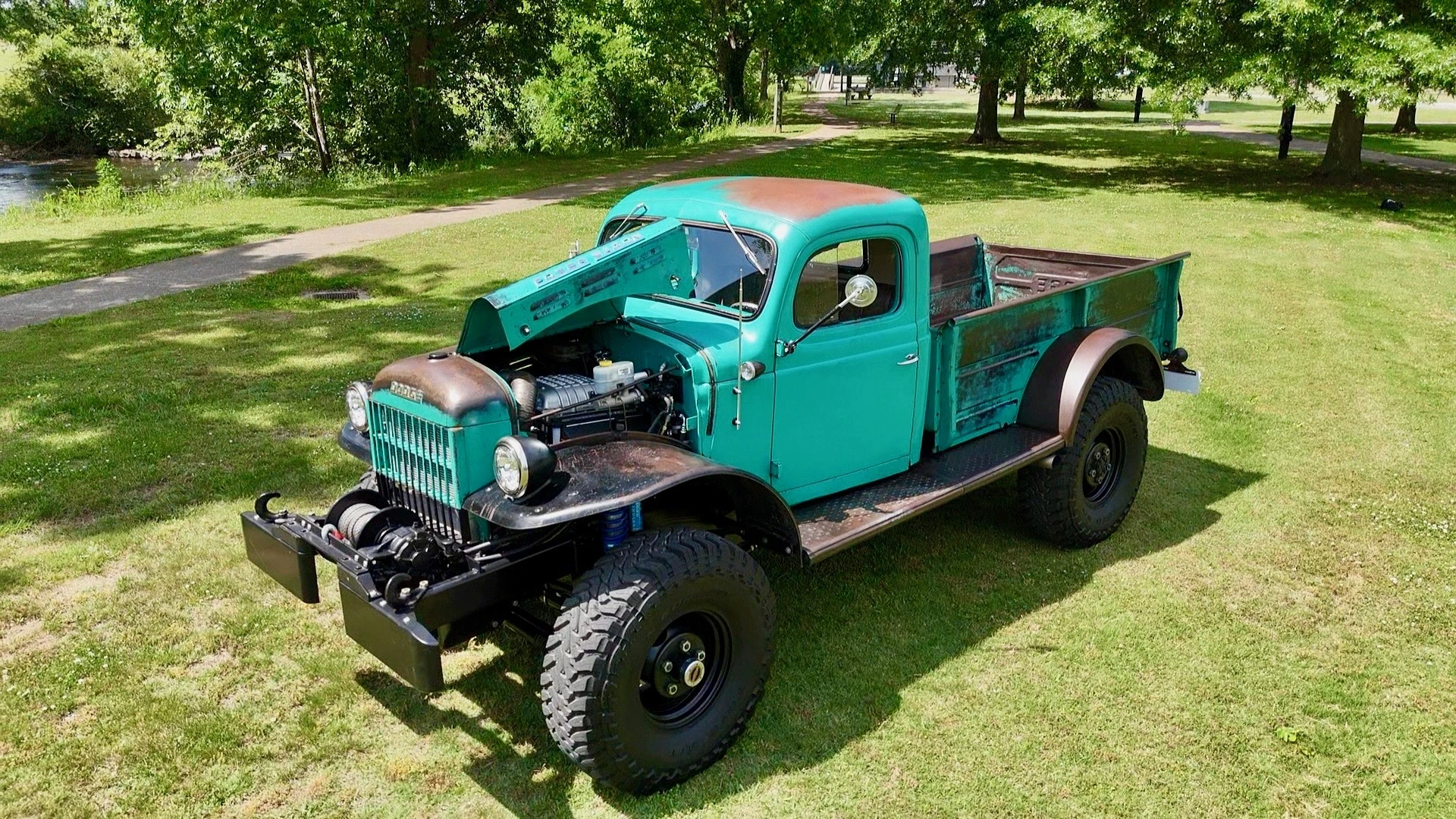 Dodge Power Wagon Single Cab - Image 1